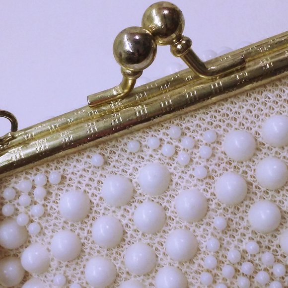 Vintage 60s-70s John Wind Hong Kong Beaded Evening Handbag 9x7 Hinged KissLock - Picture 4 of 14